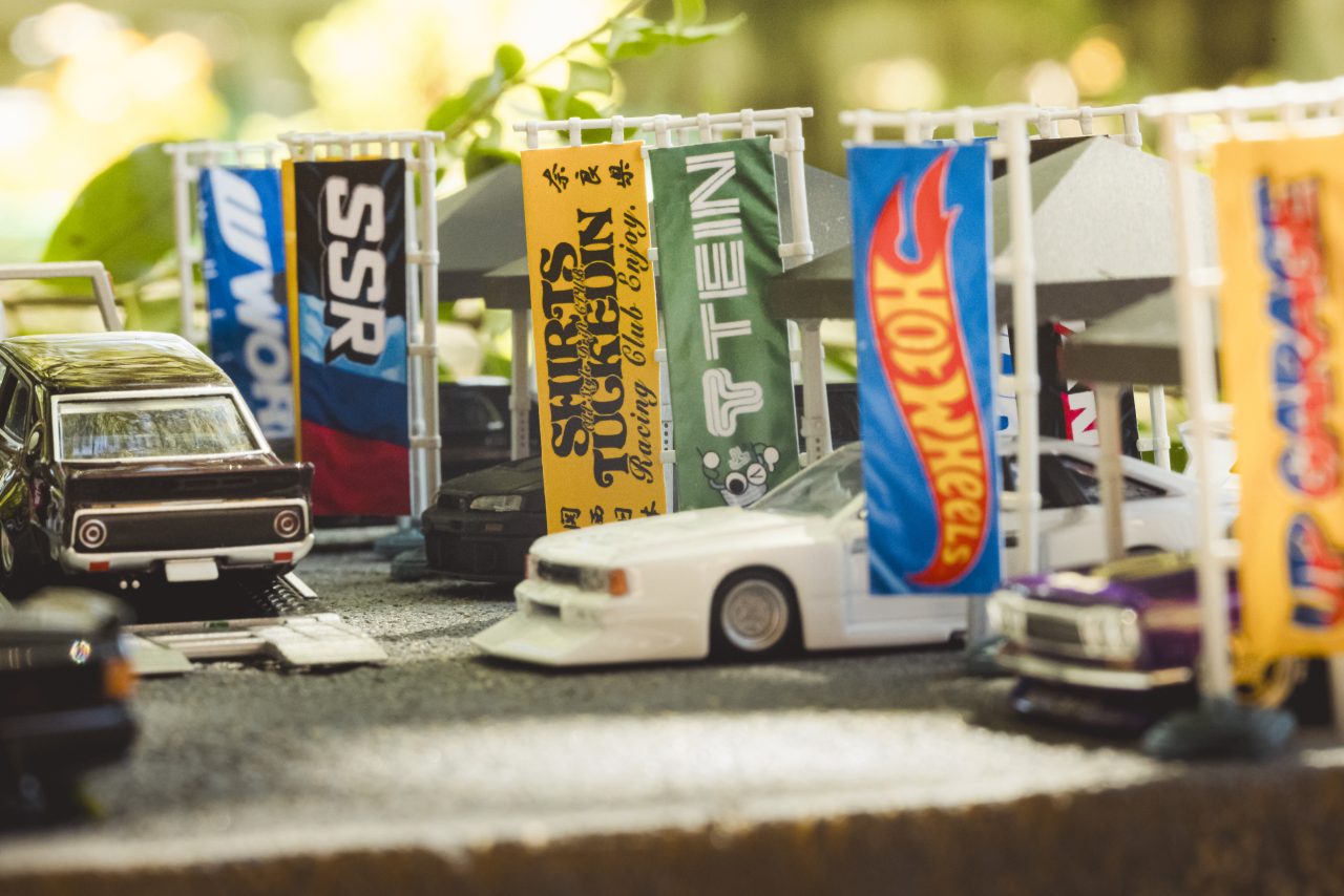 Hotwheels flag in 1/64 diorama